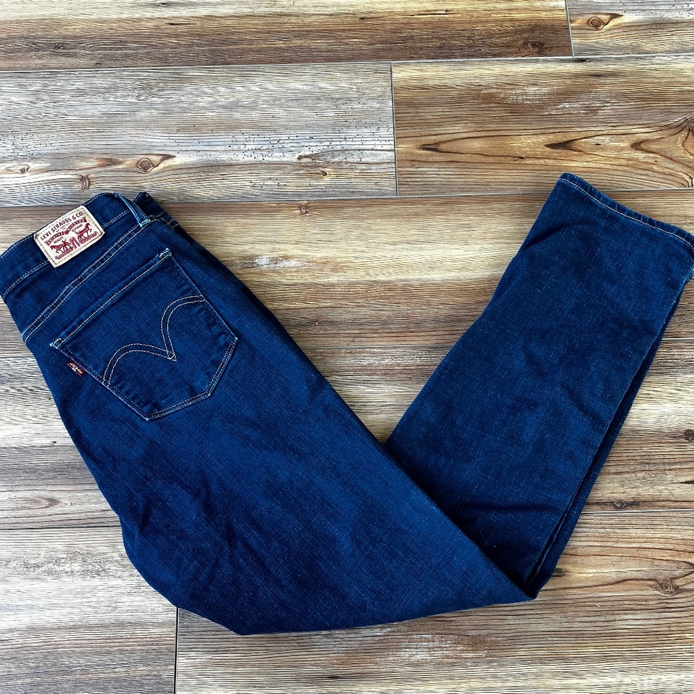 Levi's Classic Straight Jeans Womens Size 4 Dark Wash Stretch Mid Rise Denim